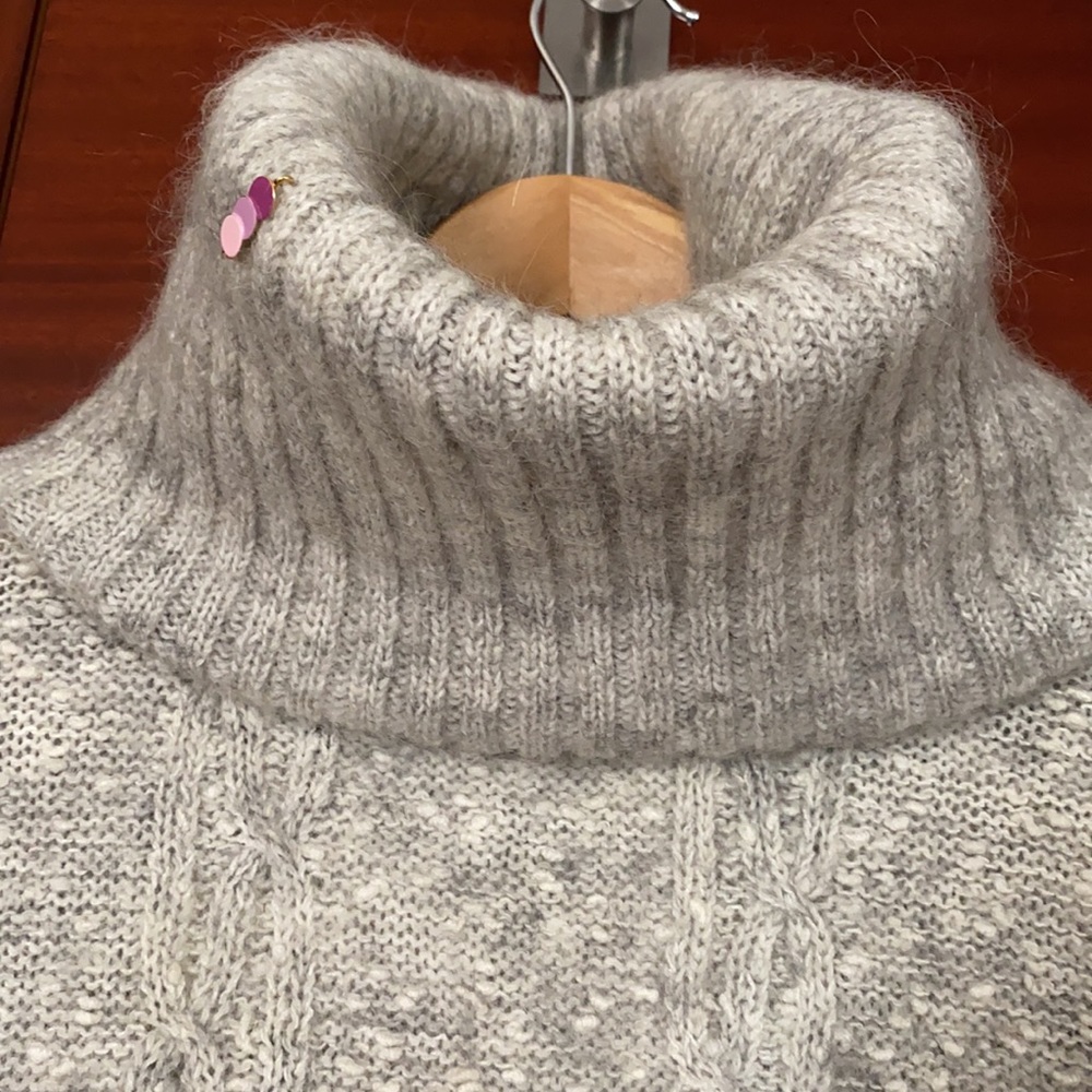 very warm mohair sweater under the throat